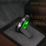 Minnie Mouse Ring, Minnie Ring, Minnie Mouse Wedding Band, Minnie Mouse Wedding Ring, Black Wedding Band, Green Ring