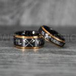 Til Valhalla Ring, Viking Ring, Runes Ring, Vegvísir Ring, Nordic Ring, Norsemen Ring, Nordic Runes Ring, Black Tungsten Band
