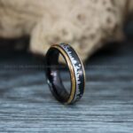 Howling Wolves Ring, Wolf Ring, Black Ring, Black Tungsten Ring, Wolves Ring, Wolf Howl Ring, Black Wedding Bands