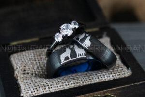 Howling Wolves Ring, Wolf Ring, Couple Wedding Rings, Couple Rings, Wolves Ring, Wolf Howl Ring, Black Wedding Bands, Matching Wedding Rings